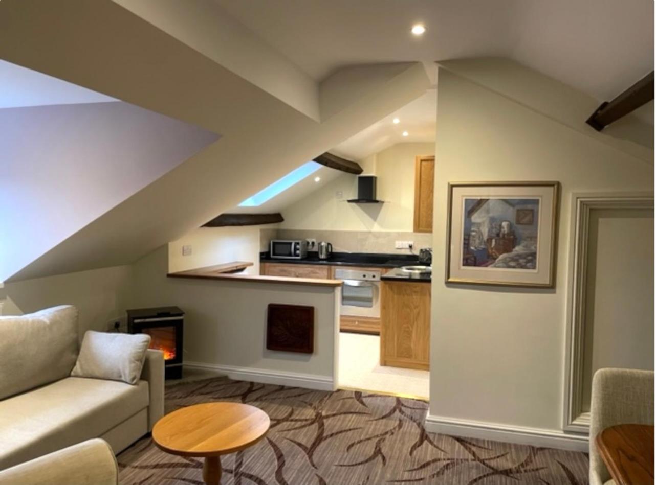 Yewfield Self Catering Apartments Hawkshead Esterno foto